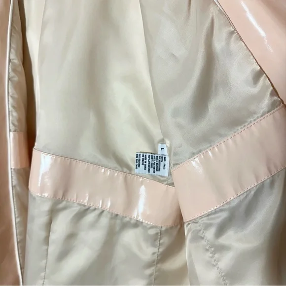 Jane Post Modern Princess Slicker - Picture 8 of 8